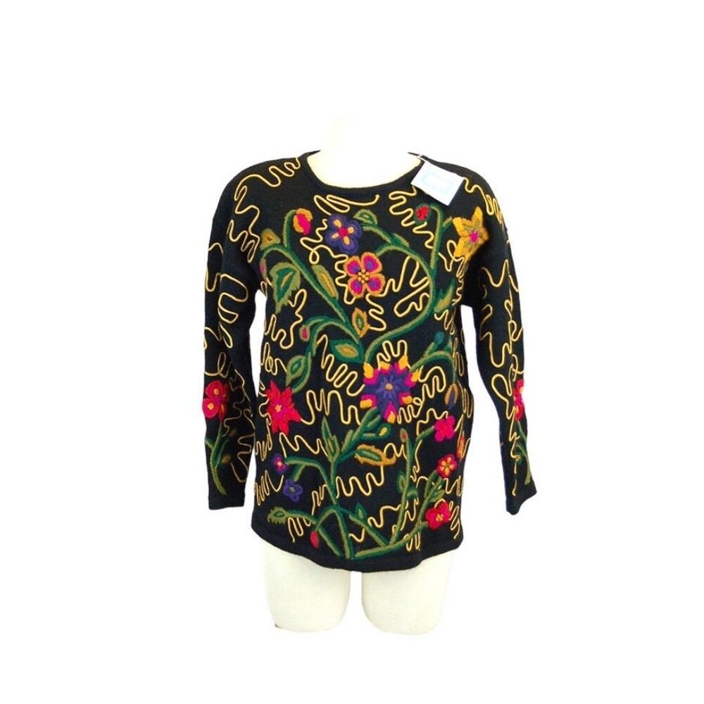 Wool sweater pullover jumper embroidered floral by Sigrid Olsen Size M